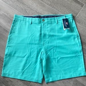 Vineyard Vines Classic fit link shorts